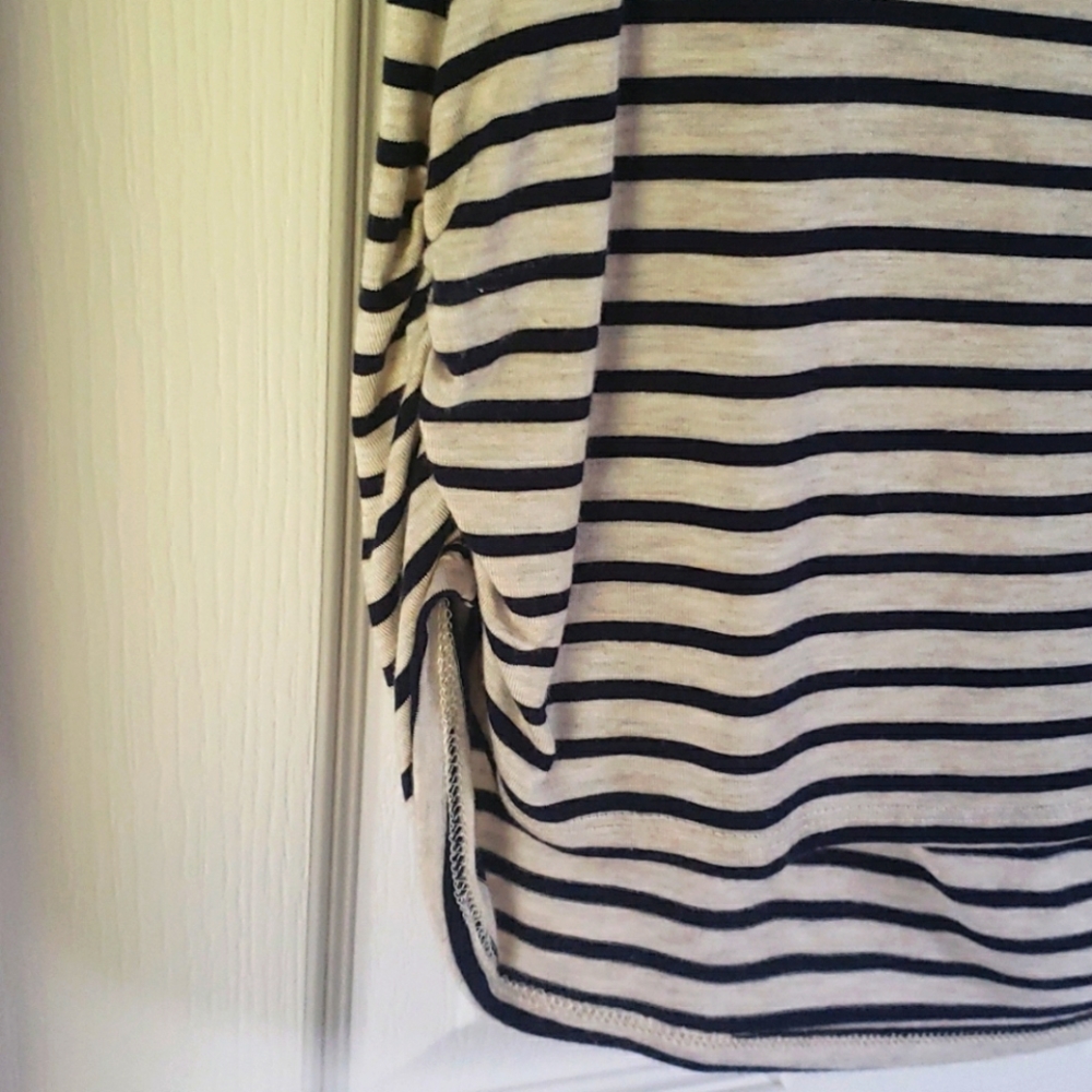 Blouse - Picture 2 of 4